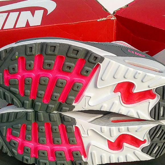 Wmns/Girls Nike Air Max 90 Ultra 2.0 (Size 7y/8.5) - Picture 8 of 8